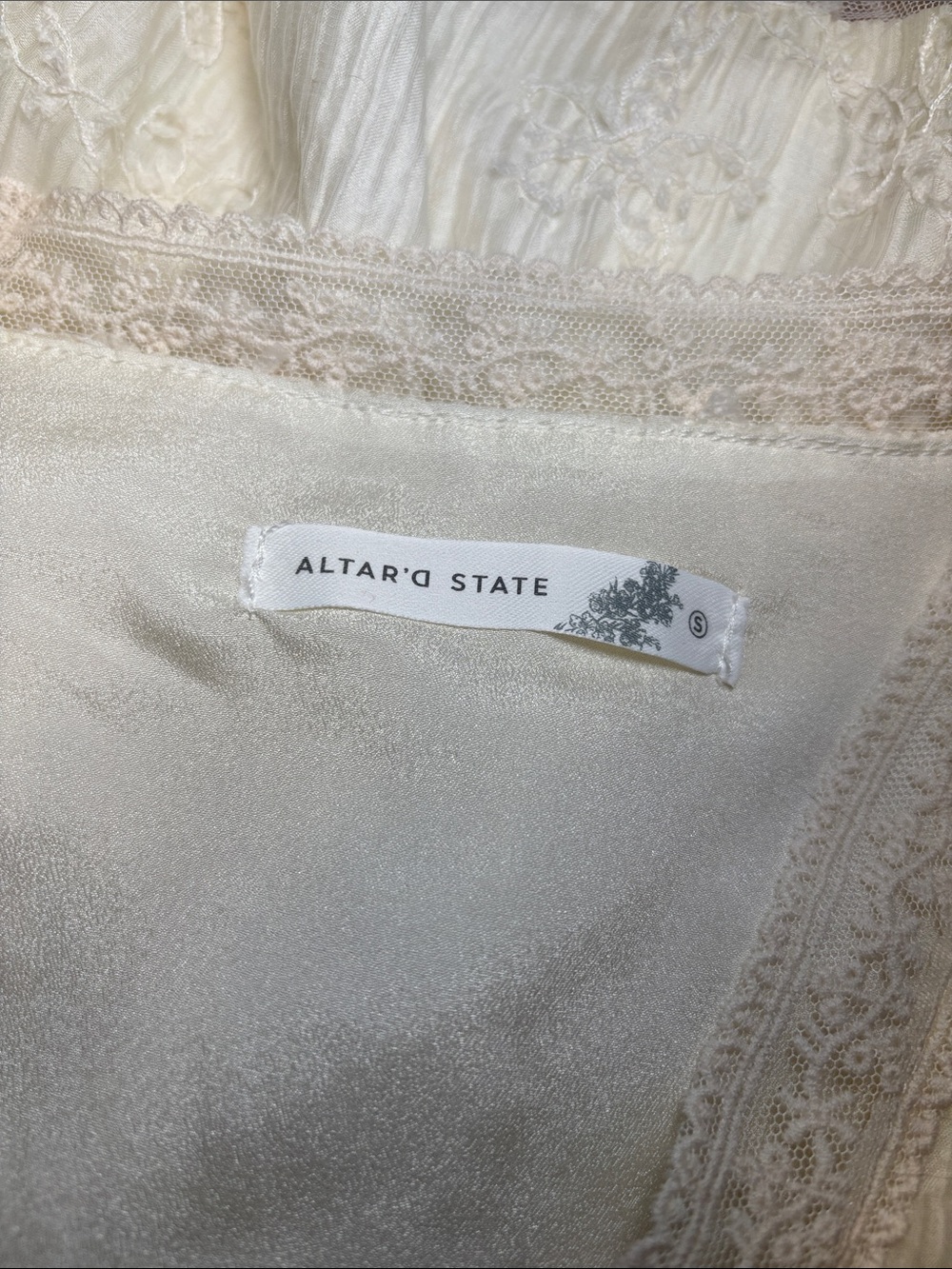 Altar’d State Ivory White Lace Embroidered Peplum Blouse- Size Small NWT - Picture 13 of 13